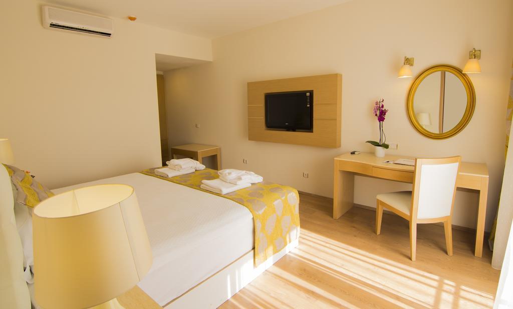 Ladonia Hotels Del Mare (Adults Only) Gümbet Exterior foto